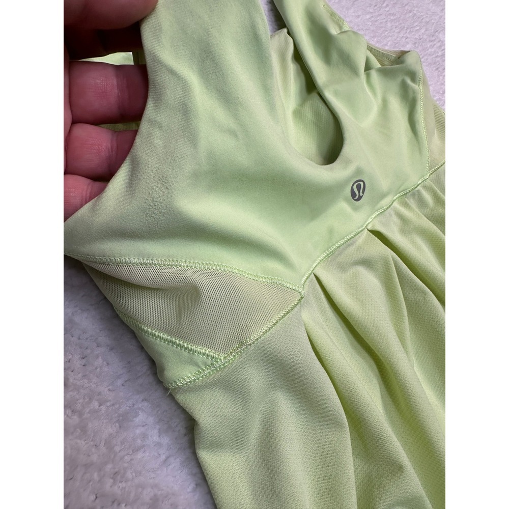 Lululemon Athletica Green Ruched Tank Top Athletic Built In Bra Size 6‎ - Picture 9 of 13
